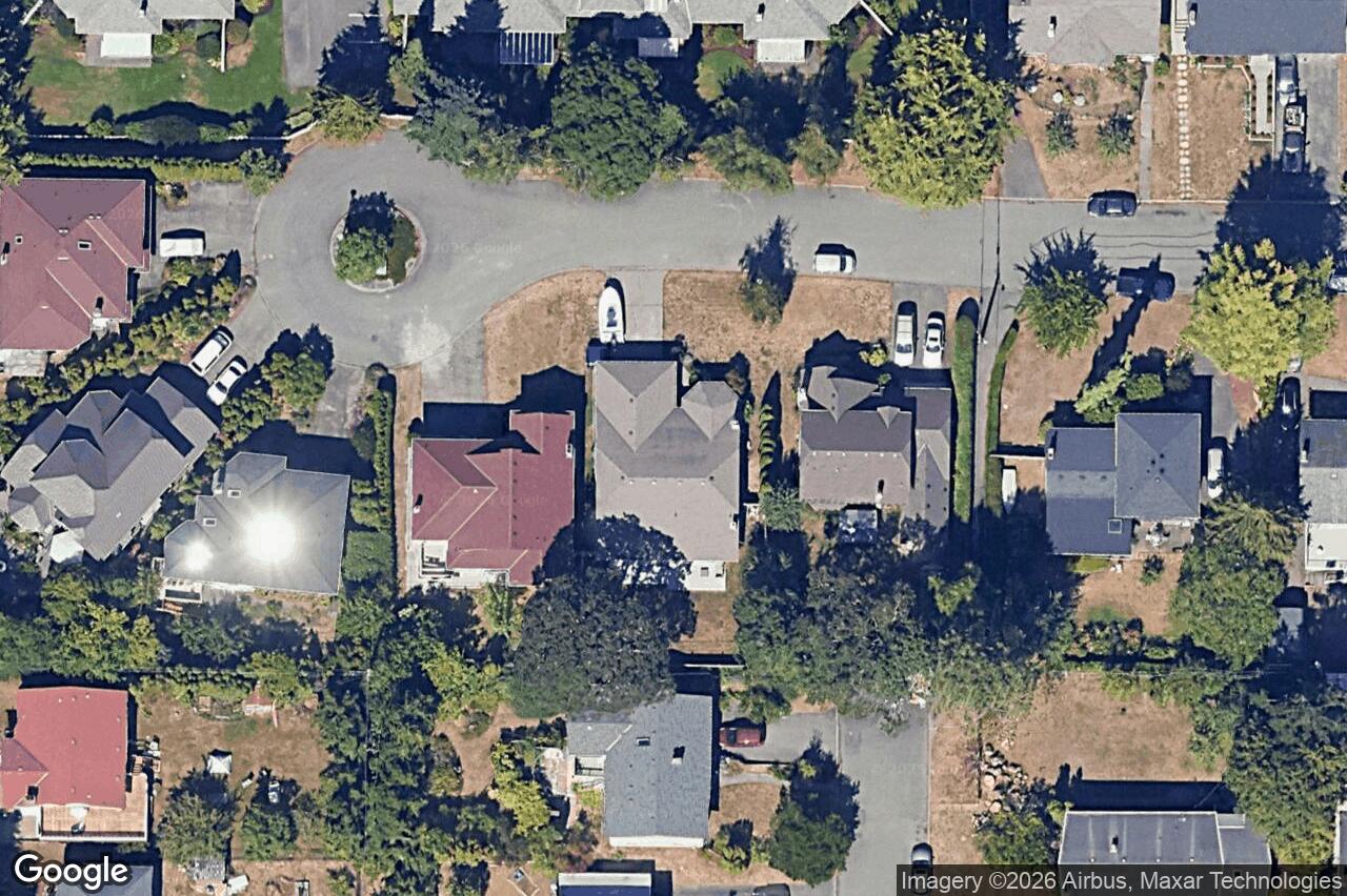 Aerial view of 1717 Applewood Pl, Saanich
