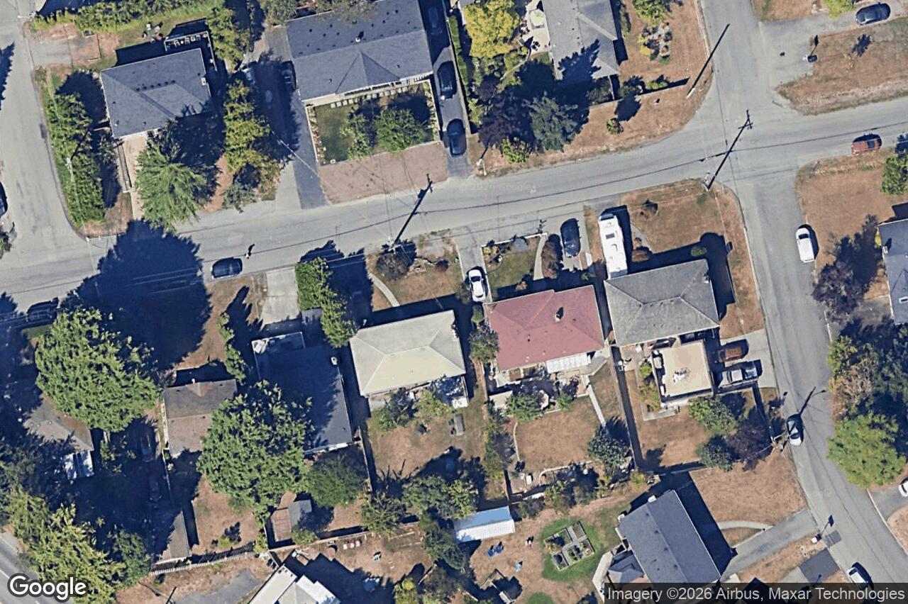 Aerial view of 1015 Kenneth St, Saanich