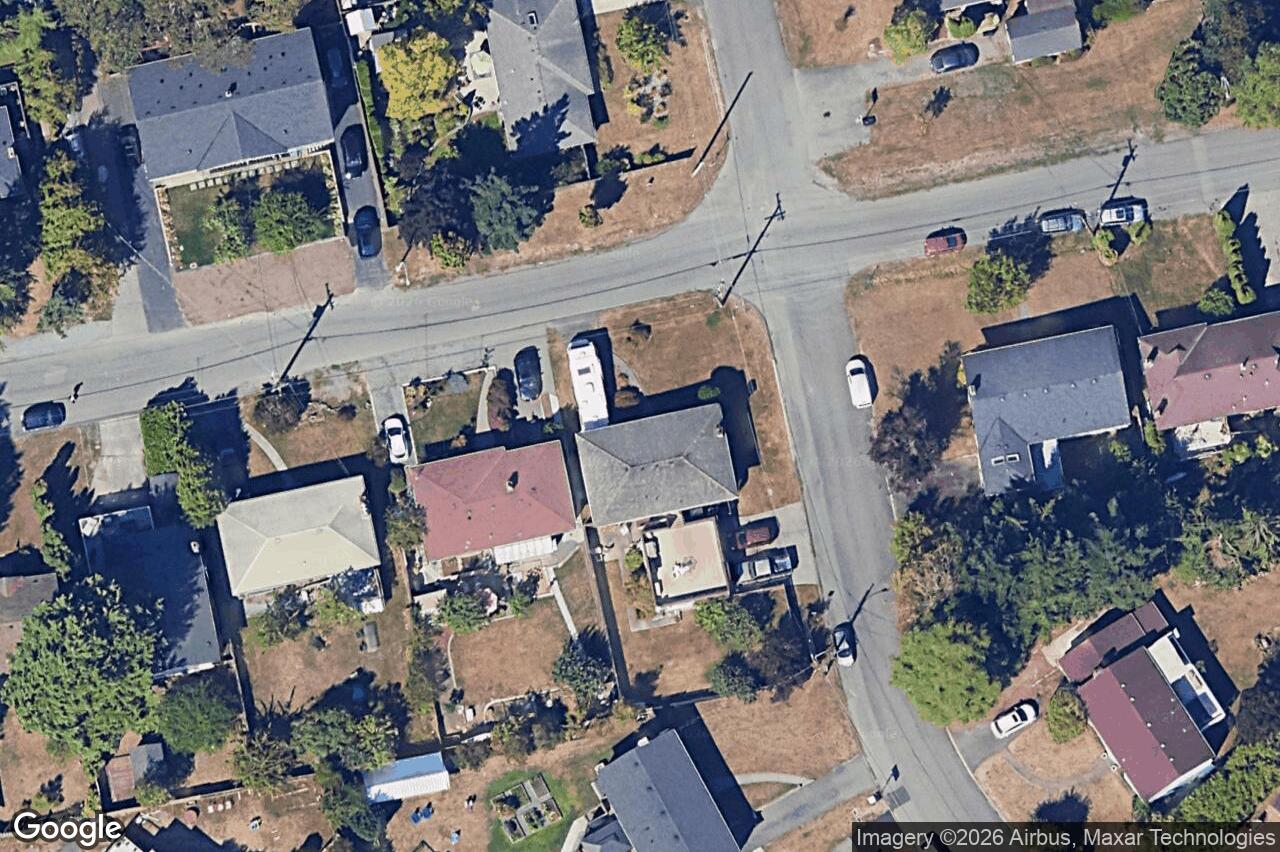 Aerial view of 1023 Kenneth St, Saanich