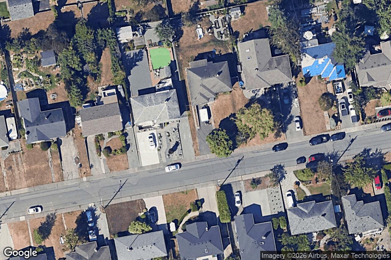 Aerial view of 582 Baxter Ave, Saanich