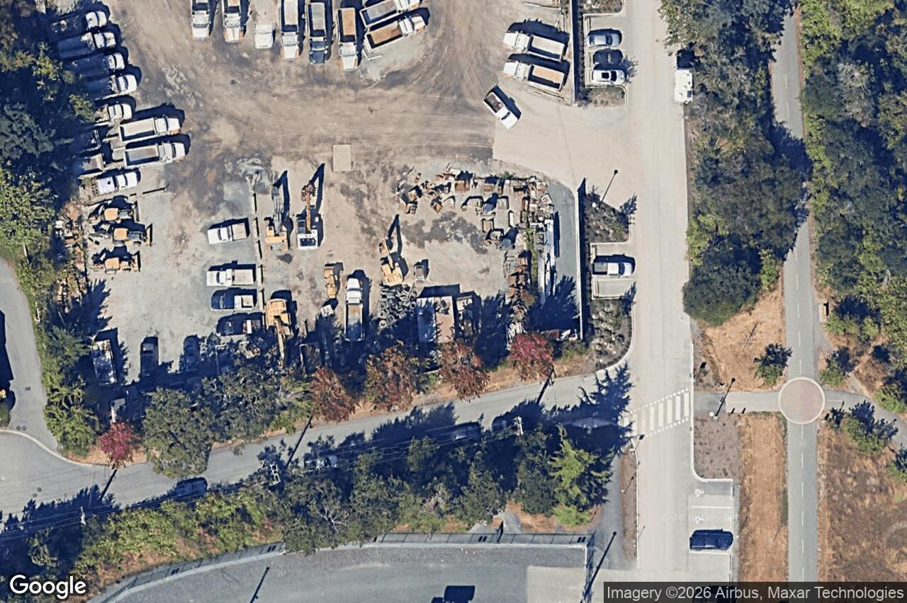 Aerial view of 1098 Willow St, Saanich