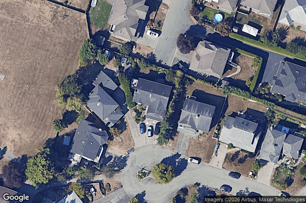 Aerial view of 1290 Lidgate Crt, Saanich