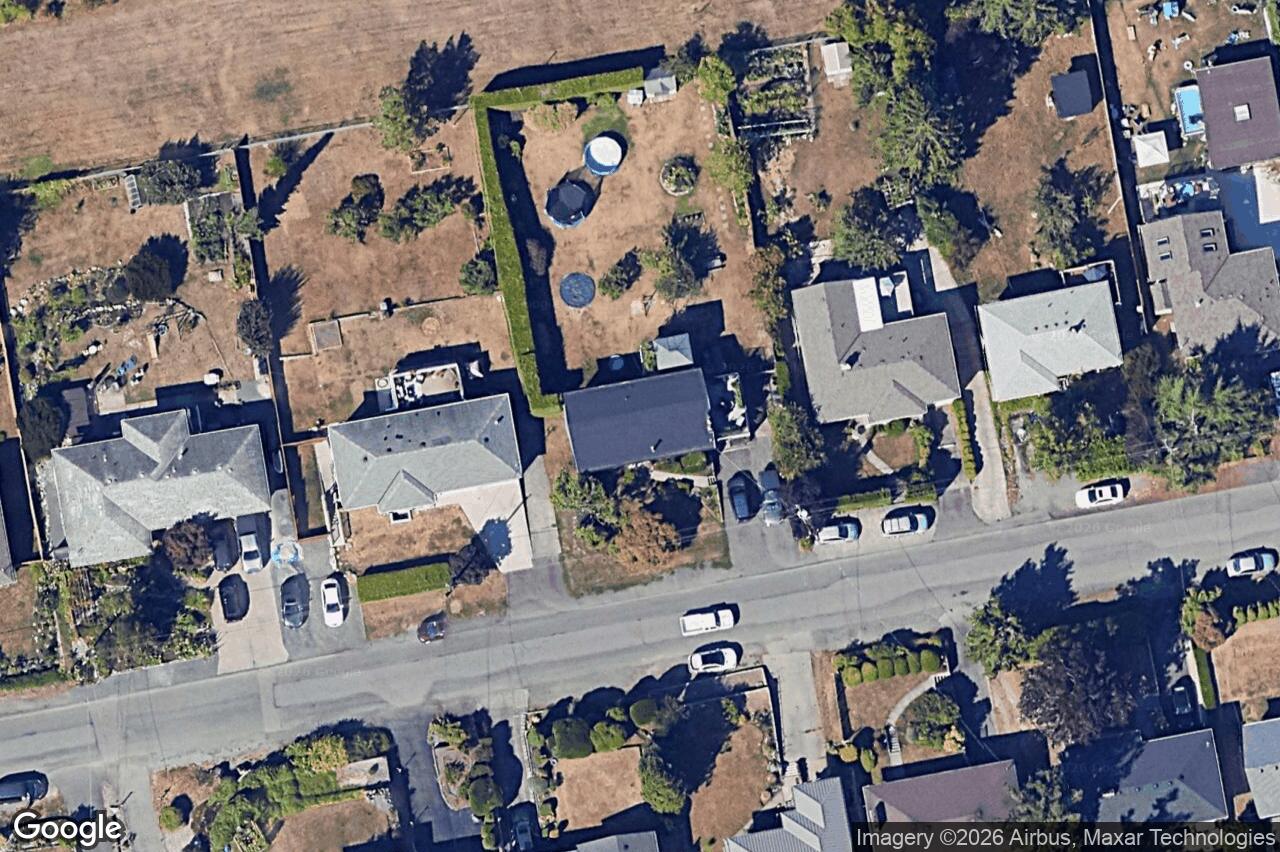 Aerial view of 580 Baker St, Saanich