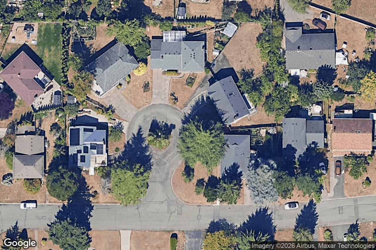Aerial view of 1822 Fairhurst Ave, Saanich