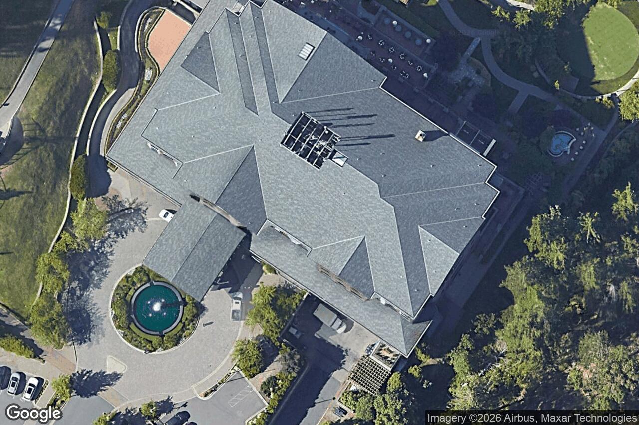 Aerial view of 232/234 – 1999 Country Club Way, Langford