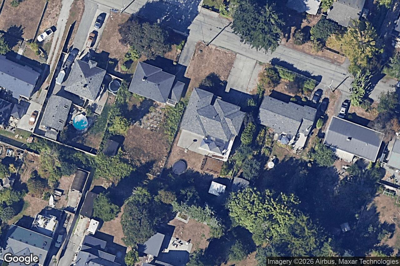 Aerial view of D – 1255 Dunsterville Ave, Saanich