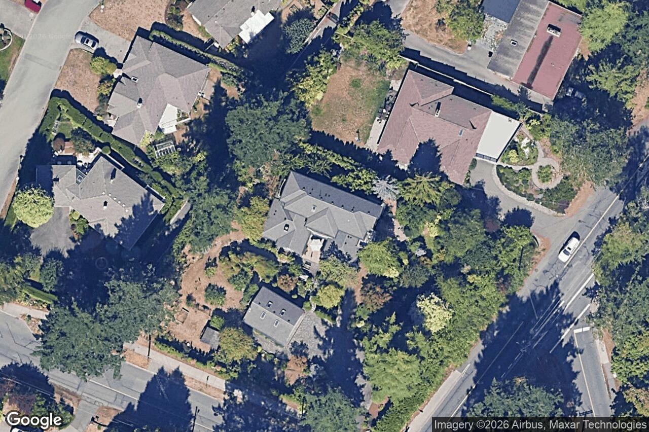 Aerial view of 1934 San Juan Ave, Saanich