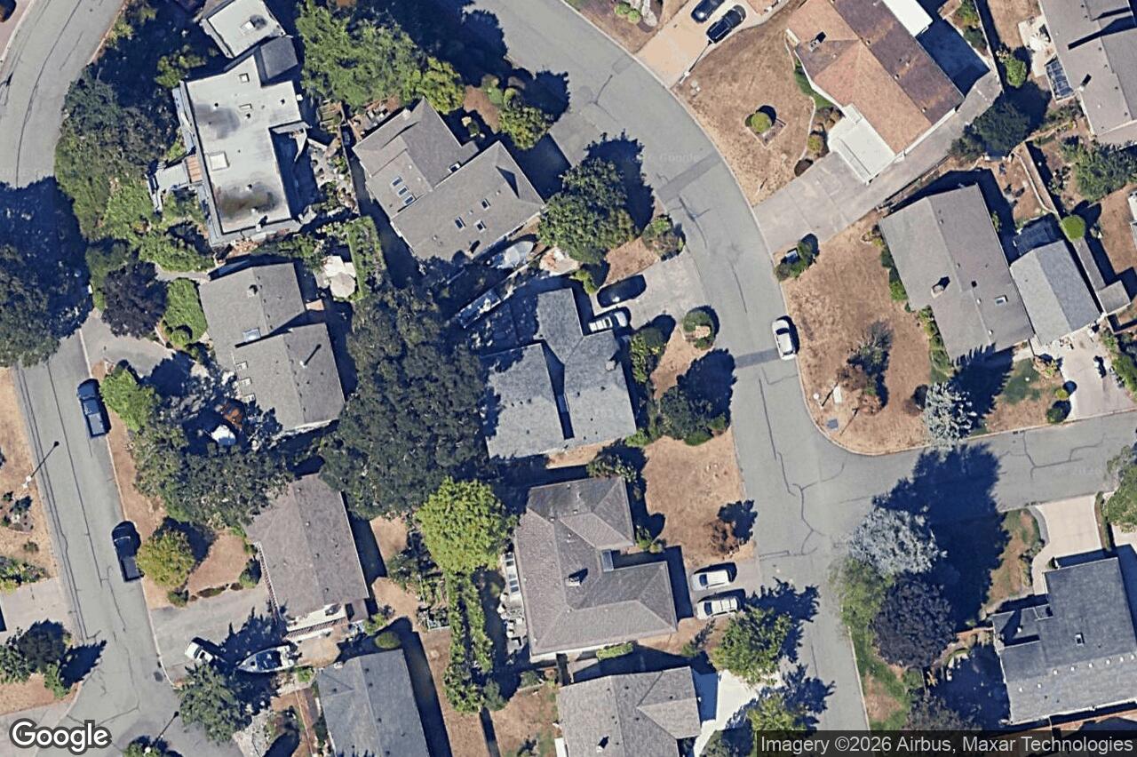 Aerial view of 4188 Kincaid St, Saanich