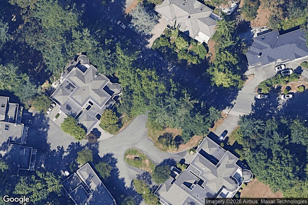 Aerial view of 1045 Valewood Trail, Saanich