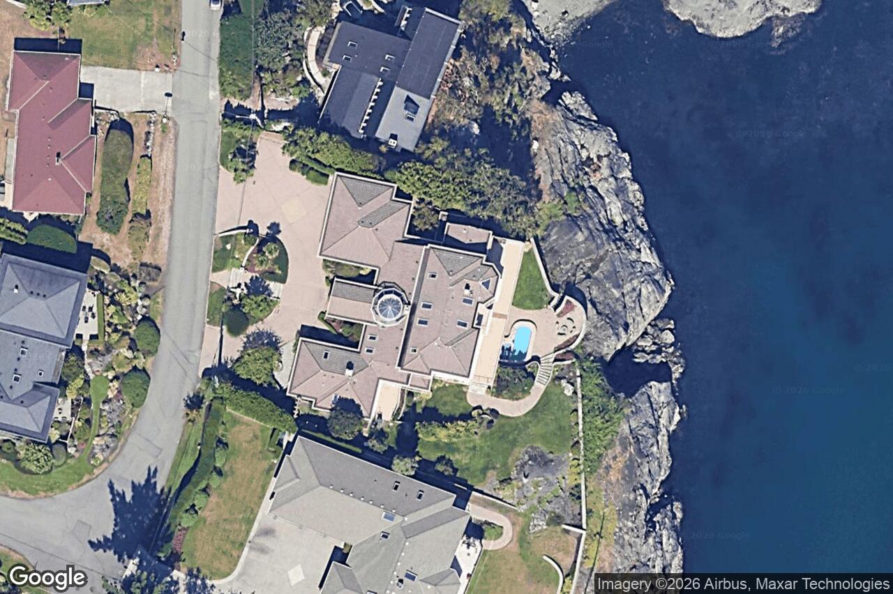 Aerial view of 4461 Shore Way, Saanich