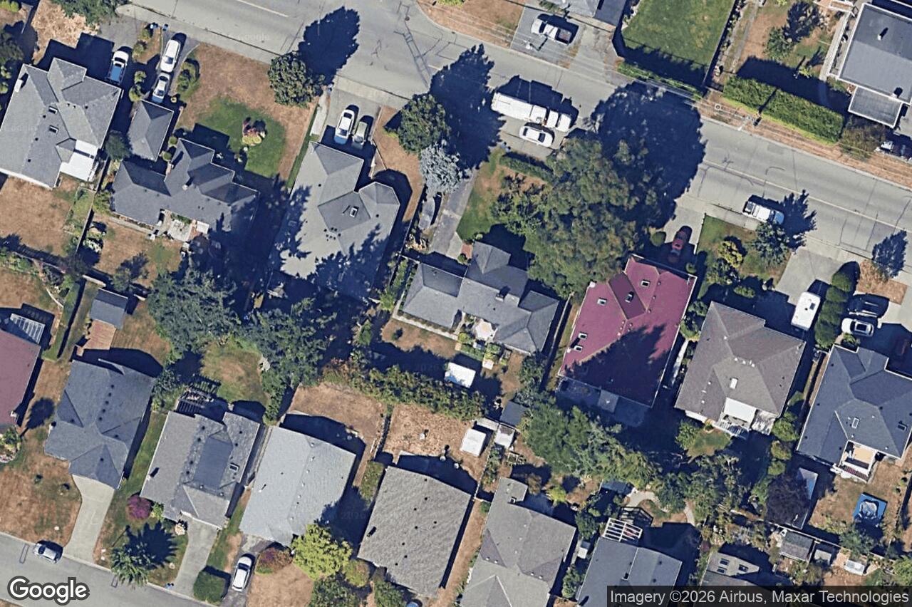 Aerial view of 841 Mann Ave, Saanich
