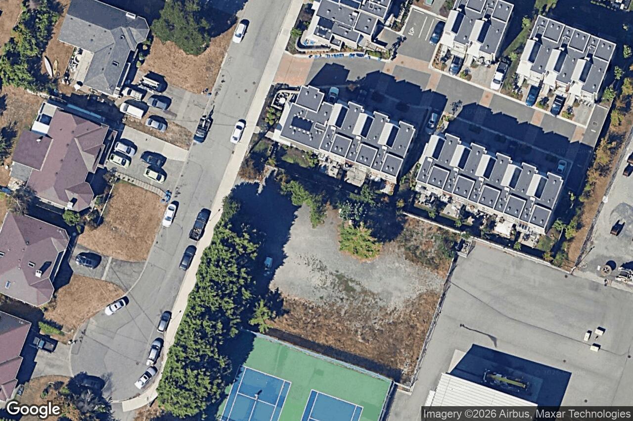 Aerial view of 7 – 4355 Viewmont Ave, Saanich