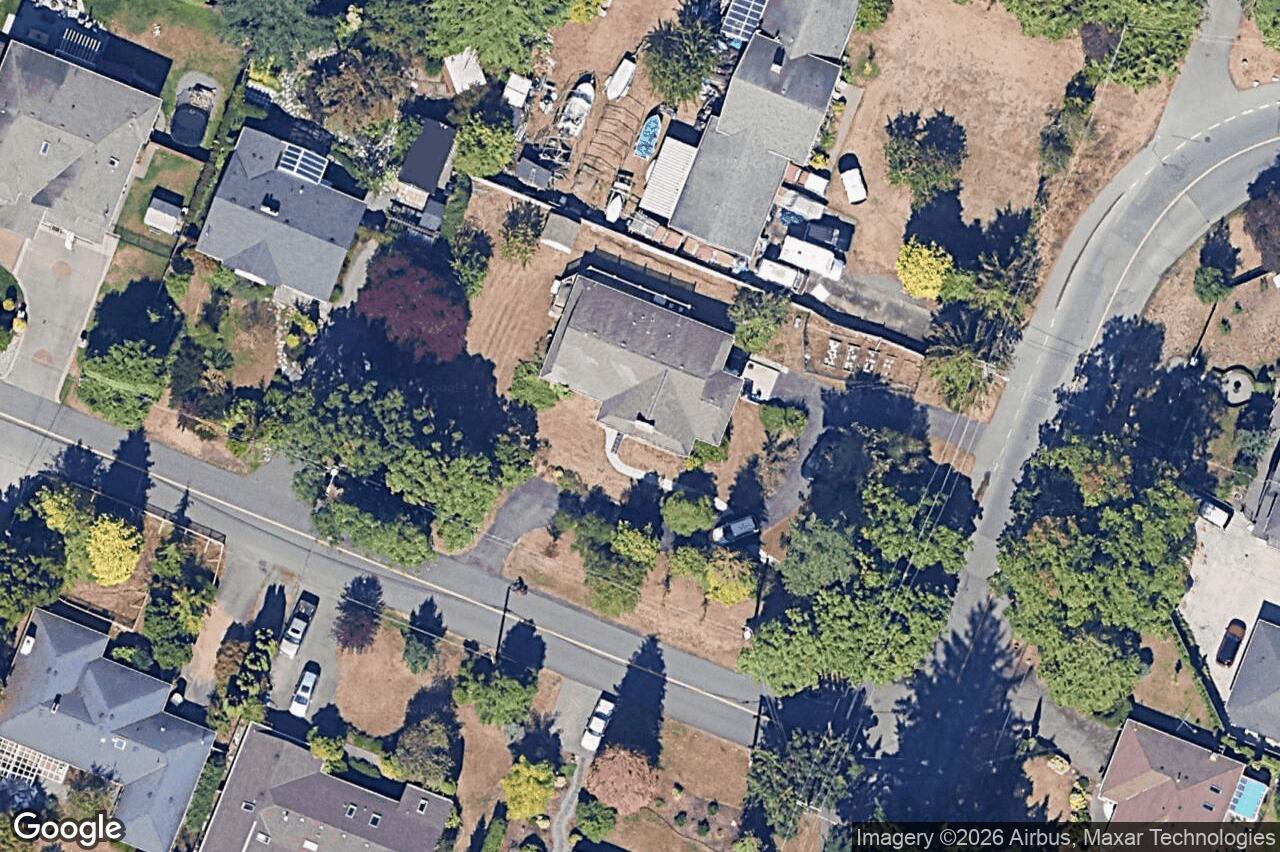 Aerial view of 1794 Barrie Rd, Saanich