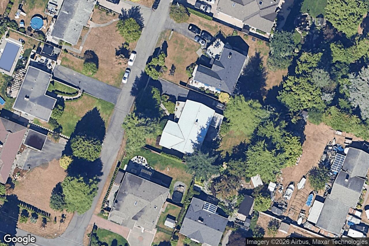 Aerial view of 4575 Sumner Pl, Saanich