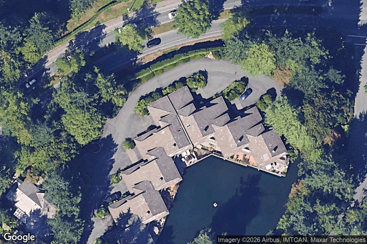 Aerial view of 3 – 1040 Pondwood Lane, Saanich