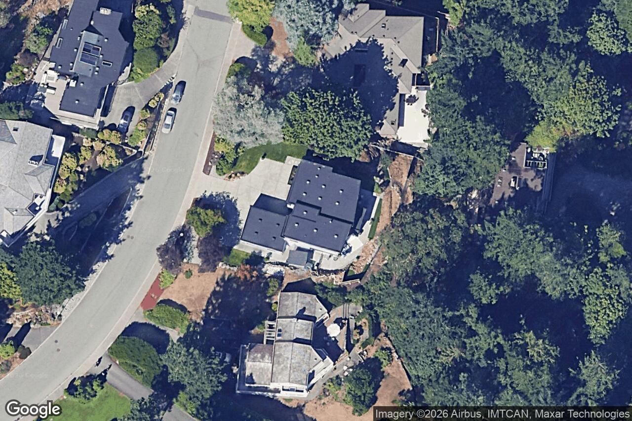 Aerial view of 4673 Boulderwood Dr, Saanich