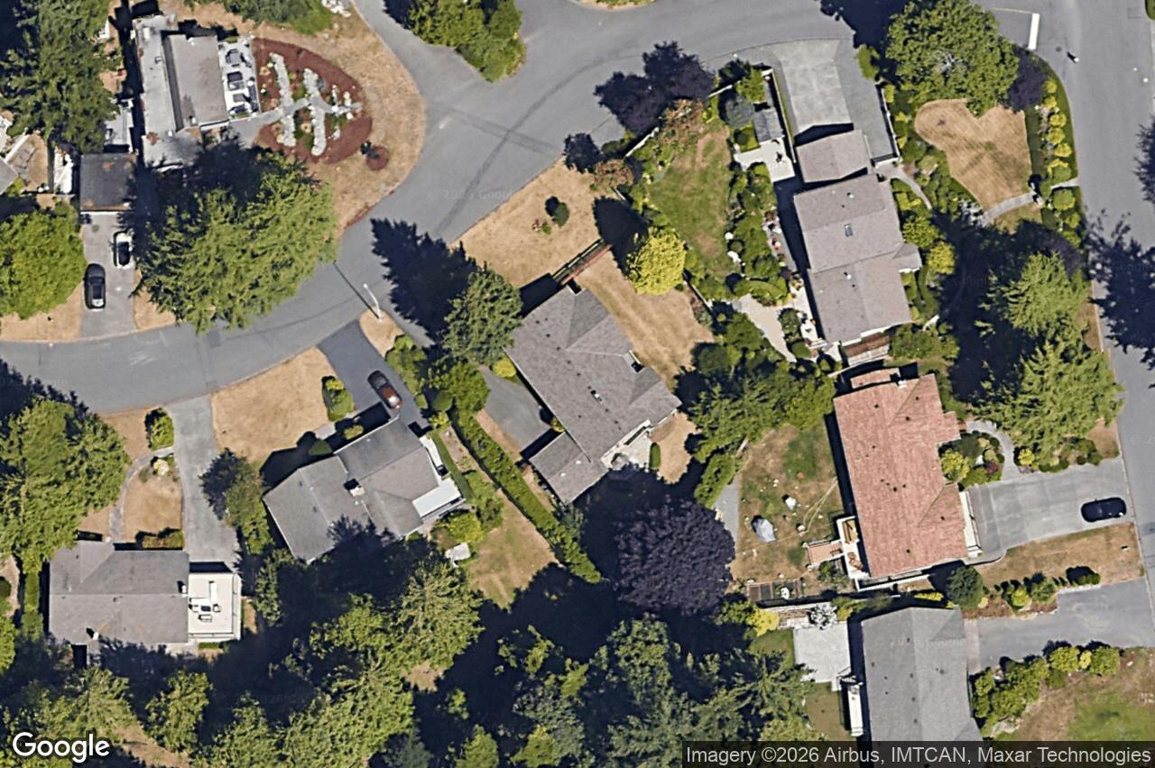 Aerial view of 833 Alvarado Terr, Saanich