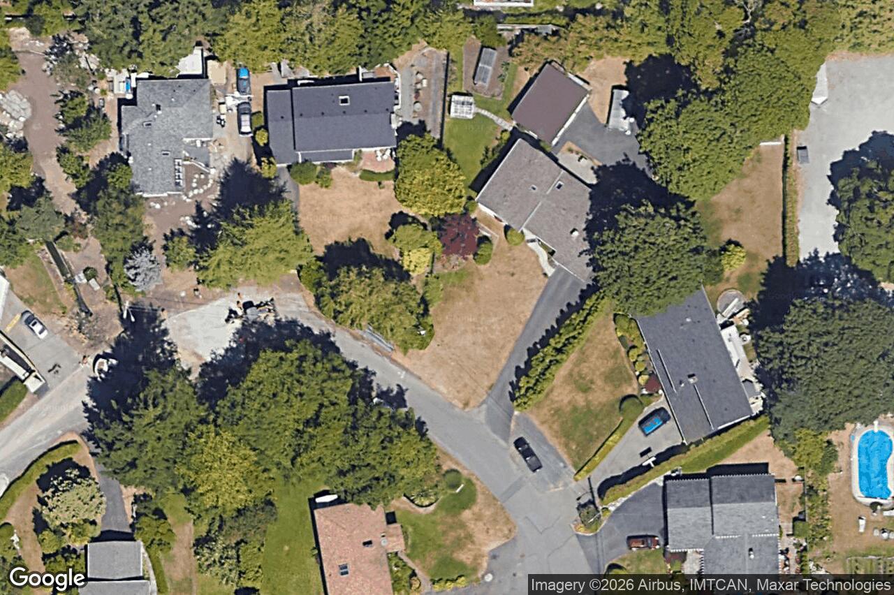 Aerial view of 989 Abbey Rd, Saanich