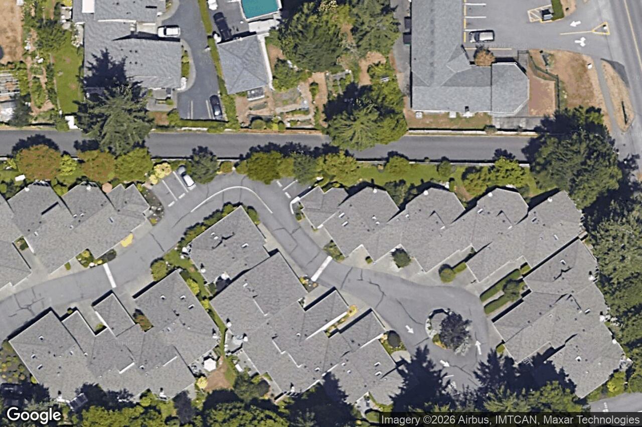 Aerial view of 7 – 5156 Cordova Bay Rd, Saanich