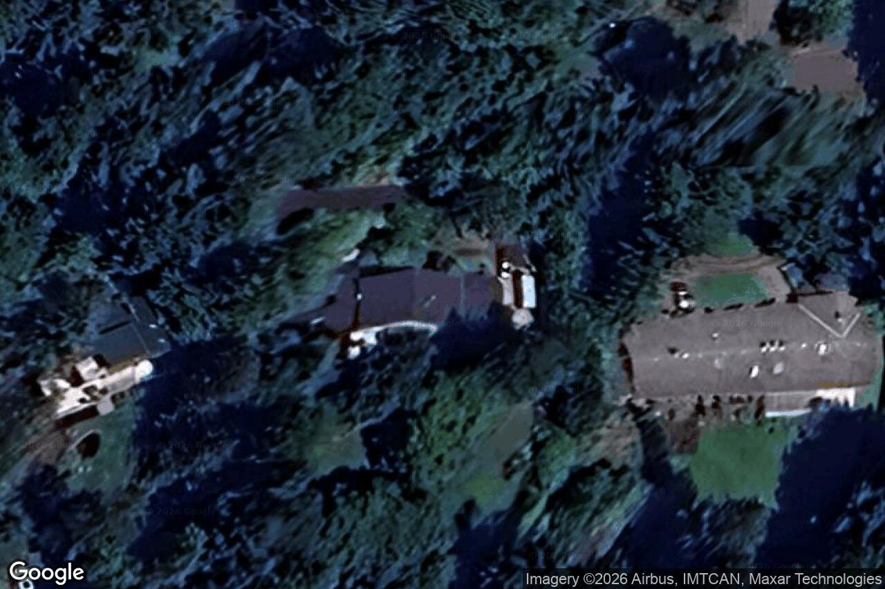 Aerial view of 885 Falkirk Ave, North Saanich