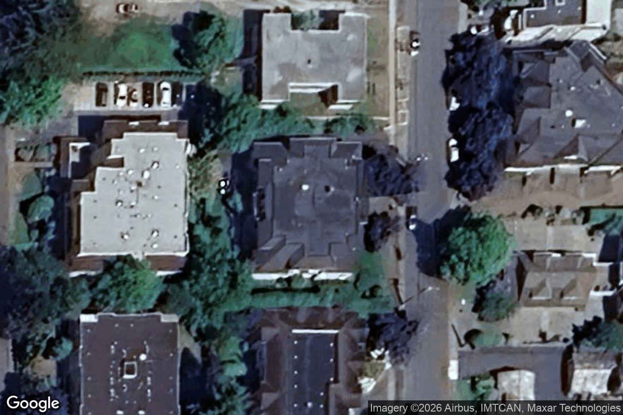 Aerial view of 303 – 9942 Third St, Sidney