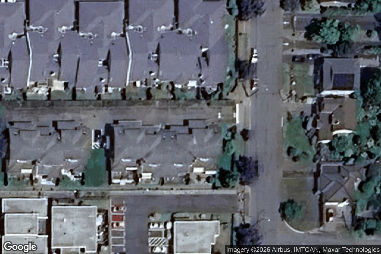 Aerial view of 1 – 10072 Third St, Sidney