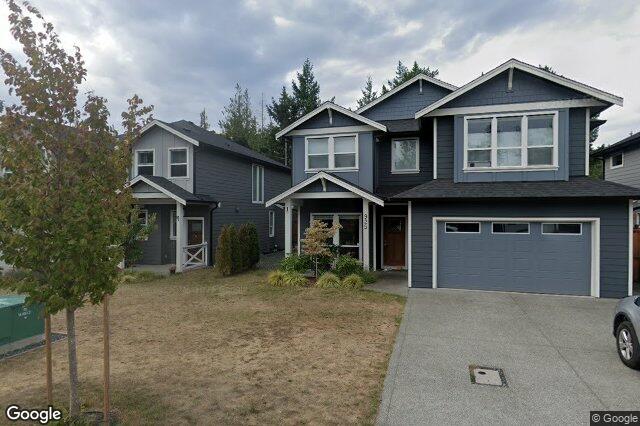 Street view of 925 Blakeon Pl, Langford