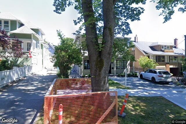 Street view of 135 Passmore St, Victoria