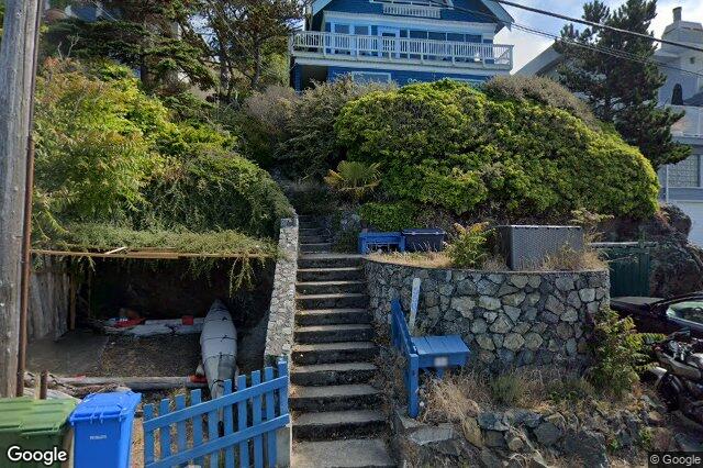 Street view of 554 Beach Dr, Oak Bay