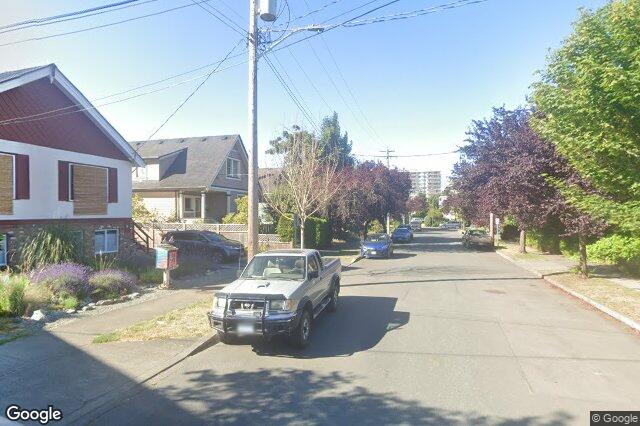 Street view of 132 Clarence St, Victoria