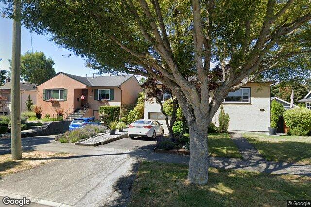 Street view of 354 Stannard Ave, Victoria