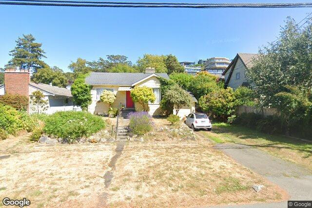Street view of 367 Foul Bay Rd, Victoria