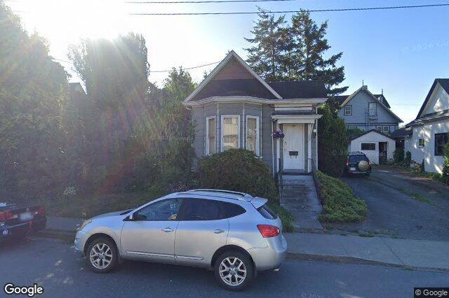 Street view of 131-139 Menzies St, Victoria