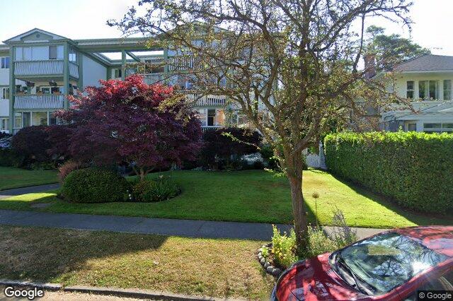 Street view of 405 – 415 Linden Ave, Victoria