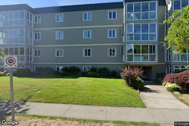 Street view of 203 – 1035 Southgate St, Victoria