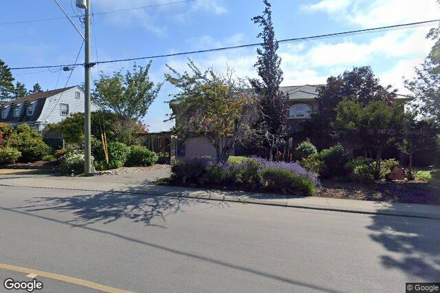 Street view of 987 Beach Dr, Oak Bay