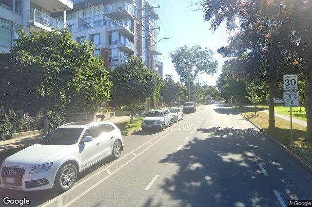 Street view of 205 – 640 Michigan St, Victoria