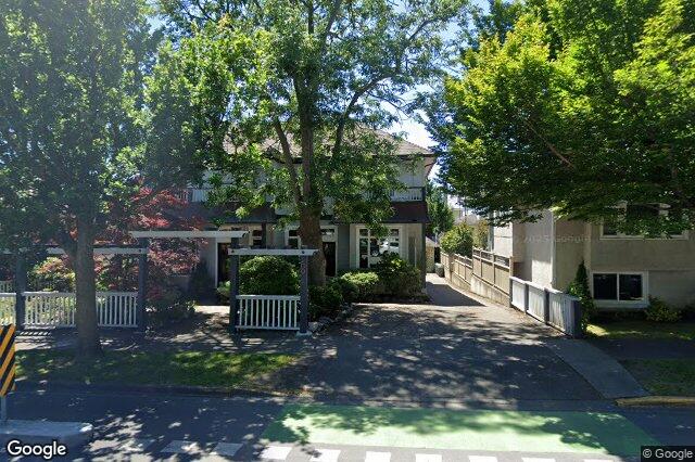 Street view of 4 – 209 Superior St, Victoria
