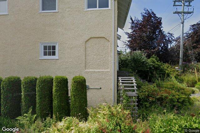 Street view of 2663 Orchard Ave, Oak Bay