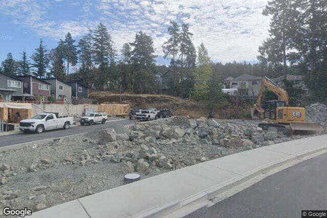 Street view of 924 Rosefinch Pl, Langford