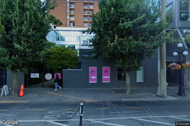 Street view of 305 – 852 Fort St, Victoria