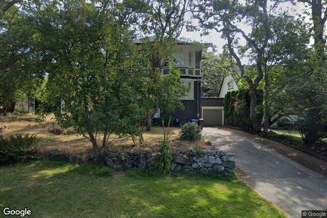 Street view of 1391 Victoria Ave, Oak Bay