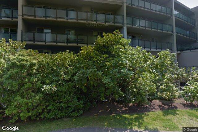 Street view of 309 – 1419 Stadacona Ave, Victoria