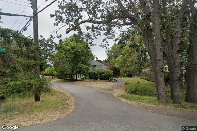 Street view of 2425 Oak Bay Ave, Oak Bay