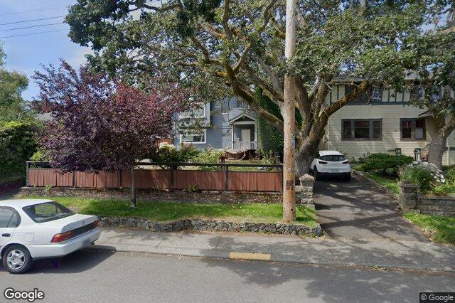 Street view of 1579 Hampshire Rd, Oak Bay