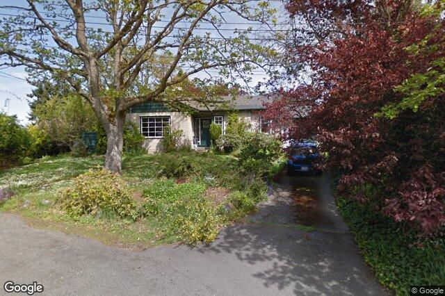 Street view of 2120 Byron St, Oak Bay