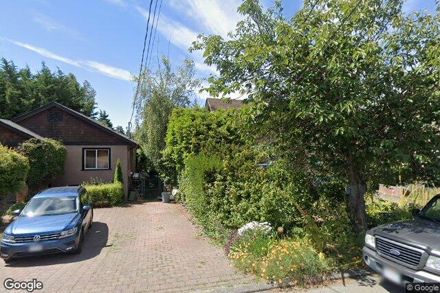 Street view of 1044 Wollaston St, Esquimalt