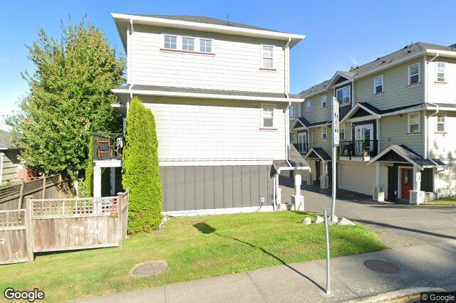 Street view of 4 – 1105 Esquimalt Rd, Esquimalt