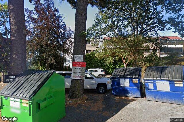 Street view of 205 – 1000 Esquimalt Rd, Esquimalt