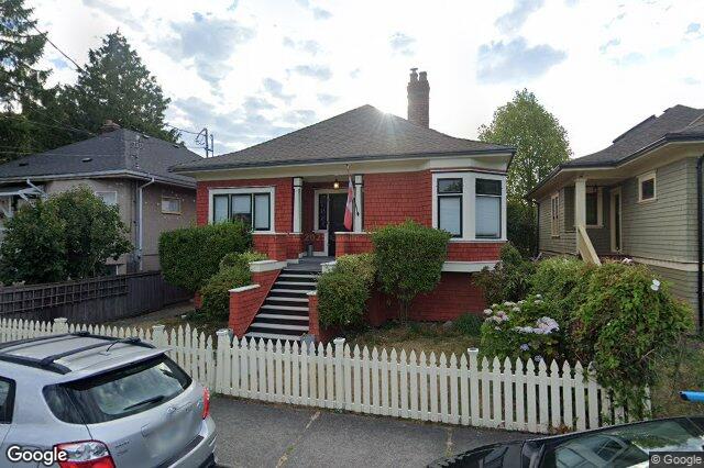 Street view of 1903 Duchess St, Victoria